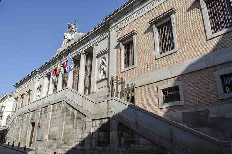 Toledo 036 - palacio Universitario Lorenzana.jpg